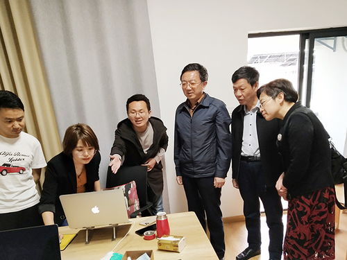 結(jié)合新聞學(xué)專業(yè)如何創(chuàng)新創(chuàng)業(yè)