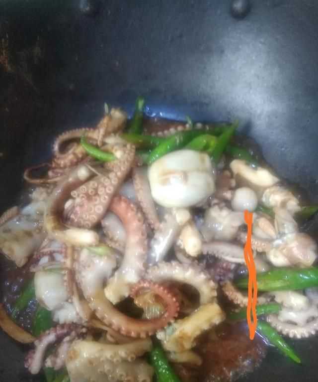 八爪魚的哪些部位不能吃
，八爪魚怎么吃好吃？哪里不能吃？圖4