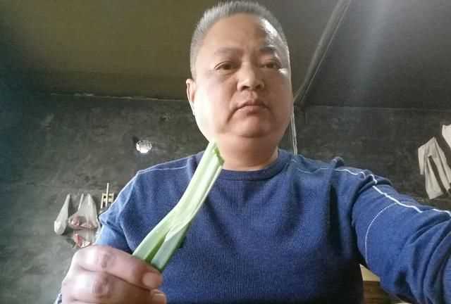 胡蘿卜能不能生著吃，生吃山芋，生吃胡蘿卜，還有哪些蔬菜可以生吃呢？圖2