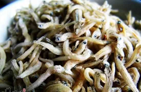 吃丁香魚(yú)會(huì )有什么功效,丁香魚(yú)的營(yíng)養價(jià)值及功效與作用禁忌