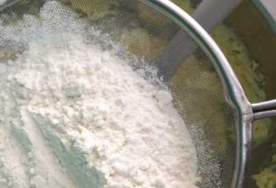 面粉太多會(huì )影響蛋糕膨脹,面粉太多會(huì )影響蛋糕膨脹嗎圖6