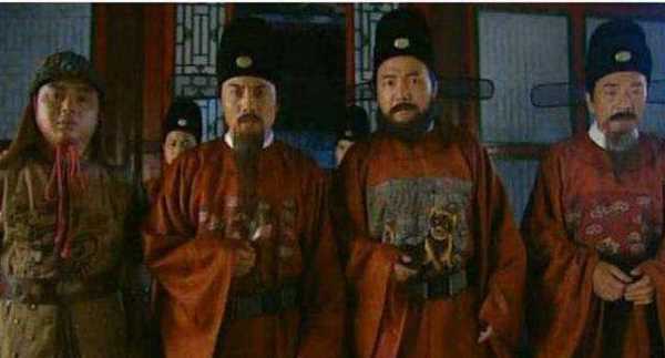蕃臺和臬臺誰大,清朝的制臺、撫臺、臬臺、藩臺、道臺、府臺、學臺各是多大的官_百度...圖13