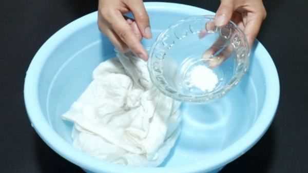 衣服面料扎人怎么處理,衣服扎人怎么處理方法圖1