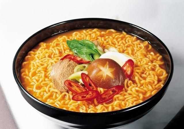 方便面是什么時(shí)候開(kāi)始生產(chǎn)的