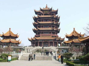 古詩名勝古跡的詩句小報(bào),古詩中的名勝古跡的詩句,關(guān)于古詩中的名勝古跡的詩句有哪些