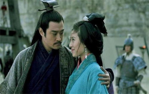 關(guān)于周瑜孫策的詩(shī)句