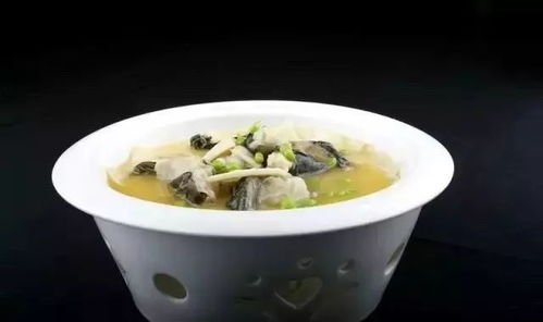 關于湯水的詩句