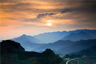詩(shī)中帶有山的詩(shī)句,帶有山字的詩(shī)句,帶有山名的詩(shī)句