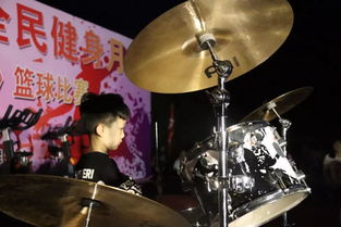 兒童鋼琴入門注意事項(xiàng),兒童架子鼓入門歌曲,兒童架子鼓入門打法