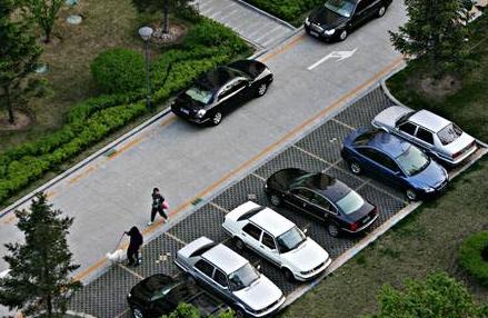 購(gòu)買小區(qū)二手車位注意事項(xiàng),購(gòu)買地下車位注意事項(xiàng),小區(qū)車位轉(zhuǎn)讓注意事項(xiàng)