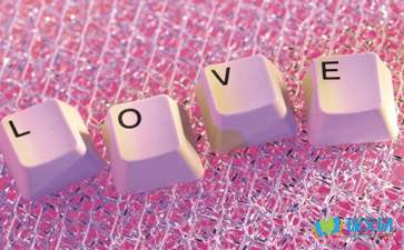 愛情隨筆:一個(gè)人的愛情