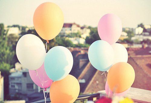 人總是要學(xué)著自己長大，用旅途的孤單收獲成長