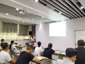 財(cái)務(wù)基礎(chǔ)知識(shí)授課老師介紹